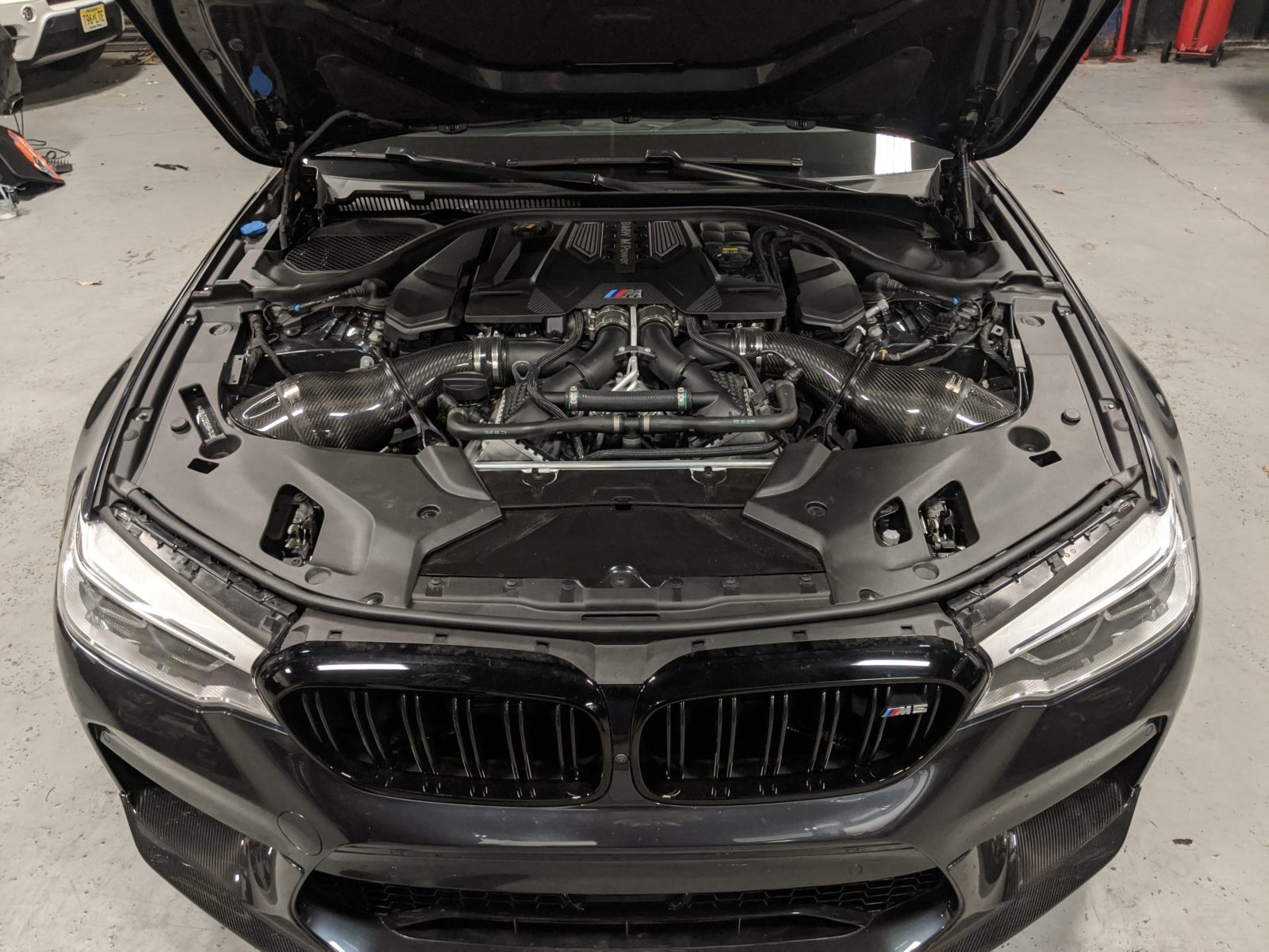 BMW M5 Engine Bay Premium BMW Services in New York since 1976